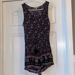 American Eagle Floral Romper